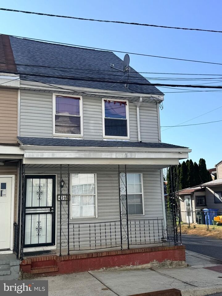 Property Photo:  416 St. Mary'S Street  NJ 08016 