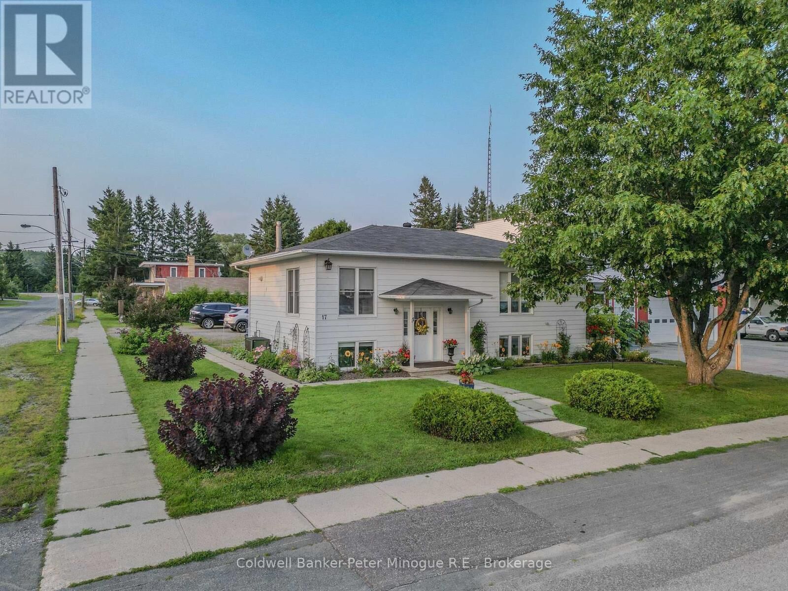 Property Photo: 17 Principale Street West ON P0H 2M0