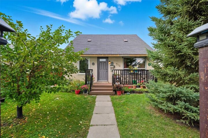 771 Hector Avenue  Winnipeg MB R3M 2E5 photo