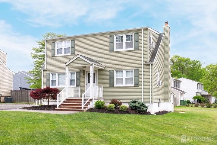 Property Photo:  200 Plainfield Road  NJ 08820 