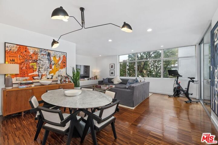 7960 Selma Ave  Los Angeles CA 90046 photo