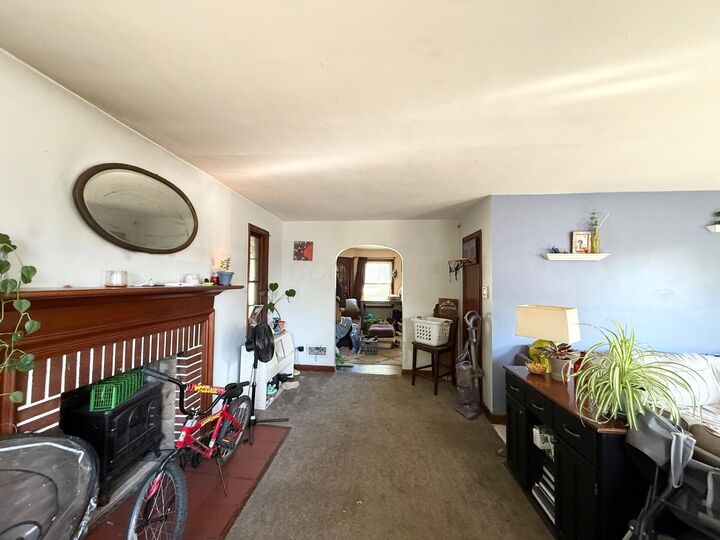 Property Photo:  1084 Pike SW Street  OH 43018 