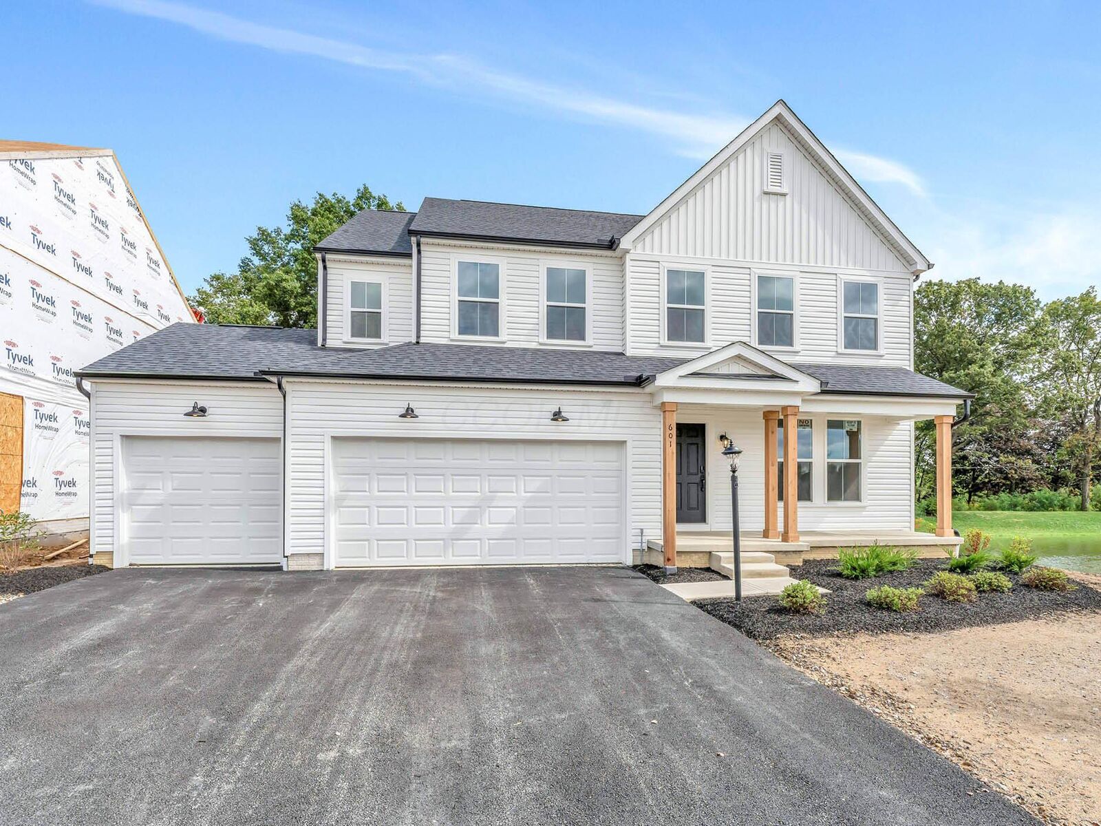 Property Photo:  601 Hannahs Drive  OH 43062 