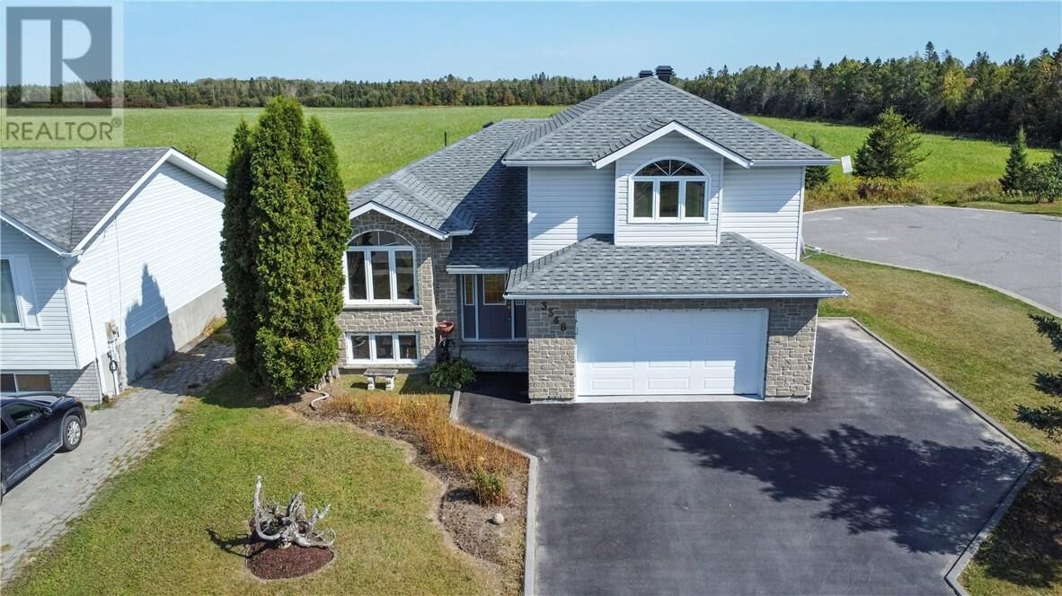Property Photo:  3348 Brenda Street  ON P3N 1A2 