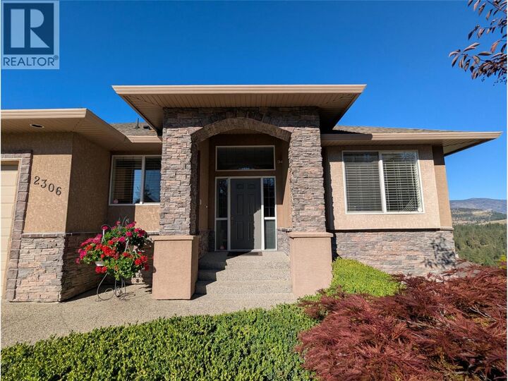 Property Photo:  2306 Quail Run Drive  BC V1V 2S3 