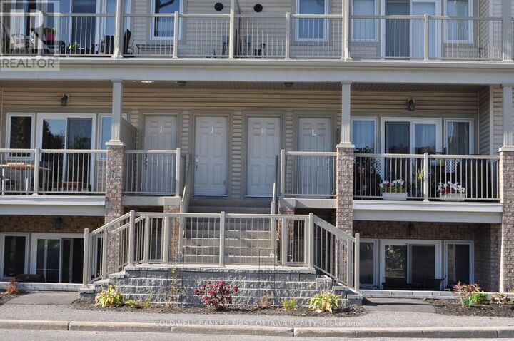 Property Photo:  103 Fraser Fields Way K  ON K2J 5V1 