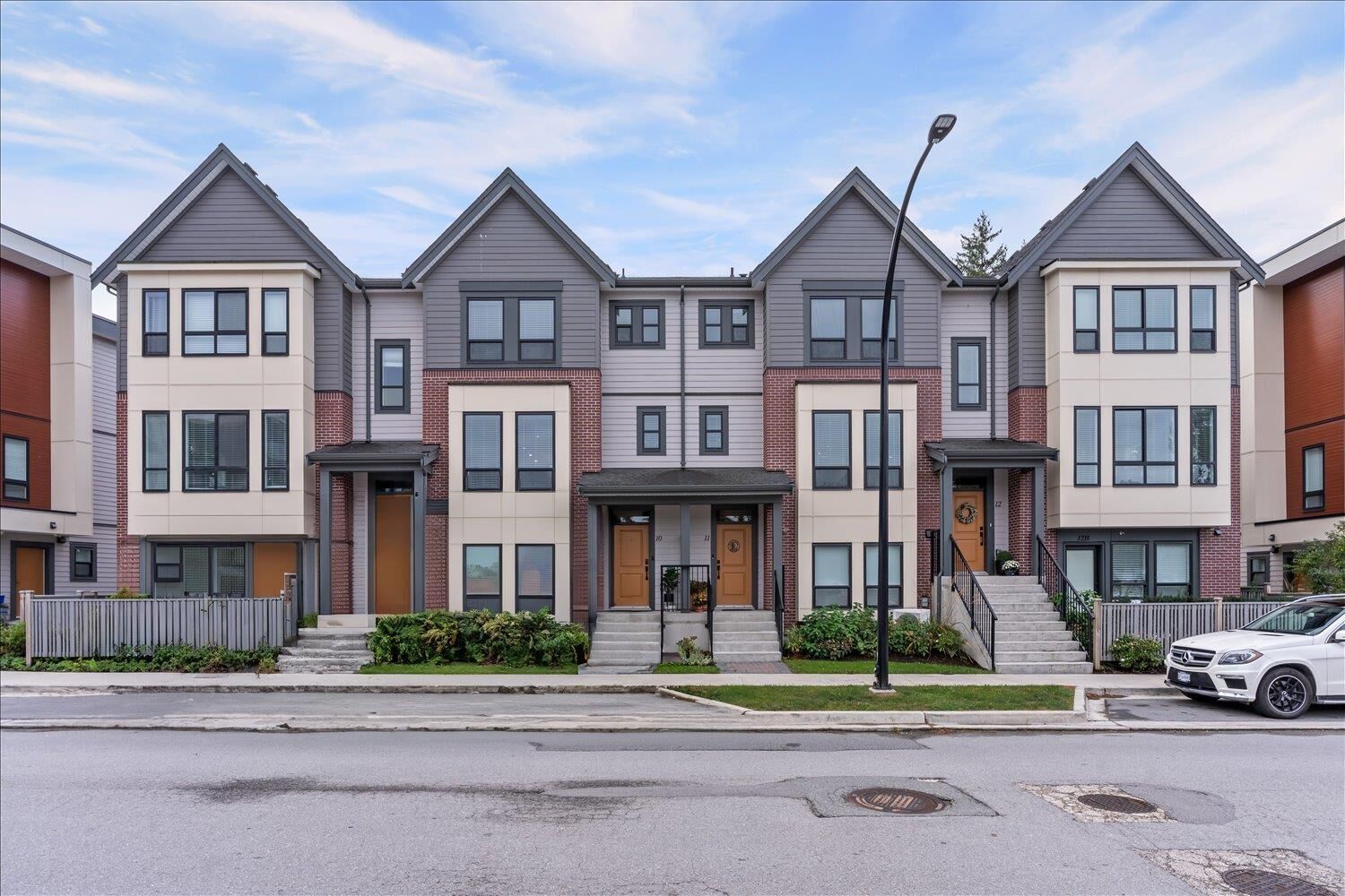 Property Photo:  45500 Campus Drive 10  BC V2R 6E9 
