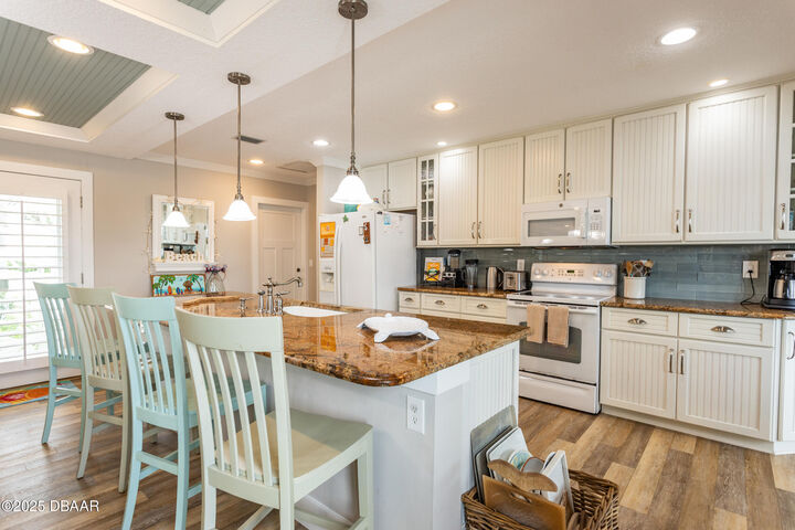 Property Photo:  272 Ocean Palm Drive  FL 32136 