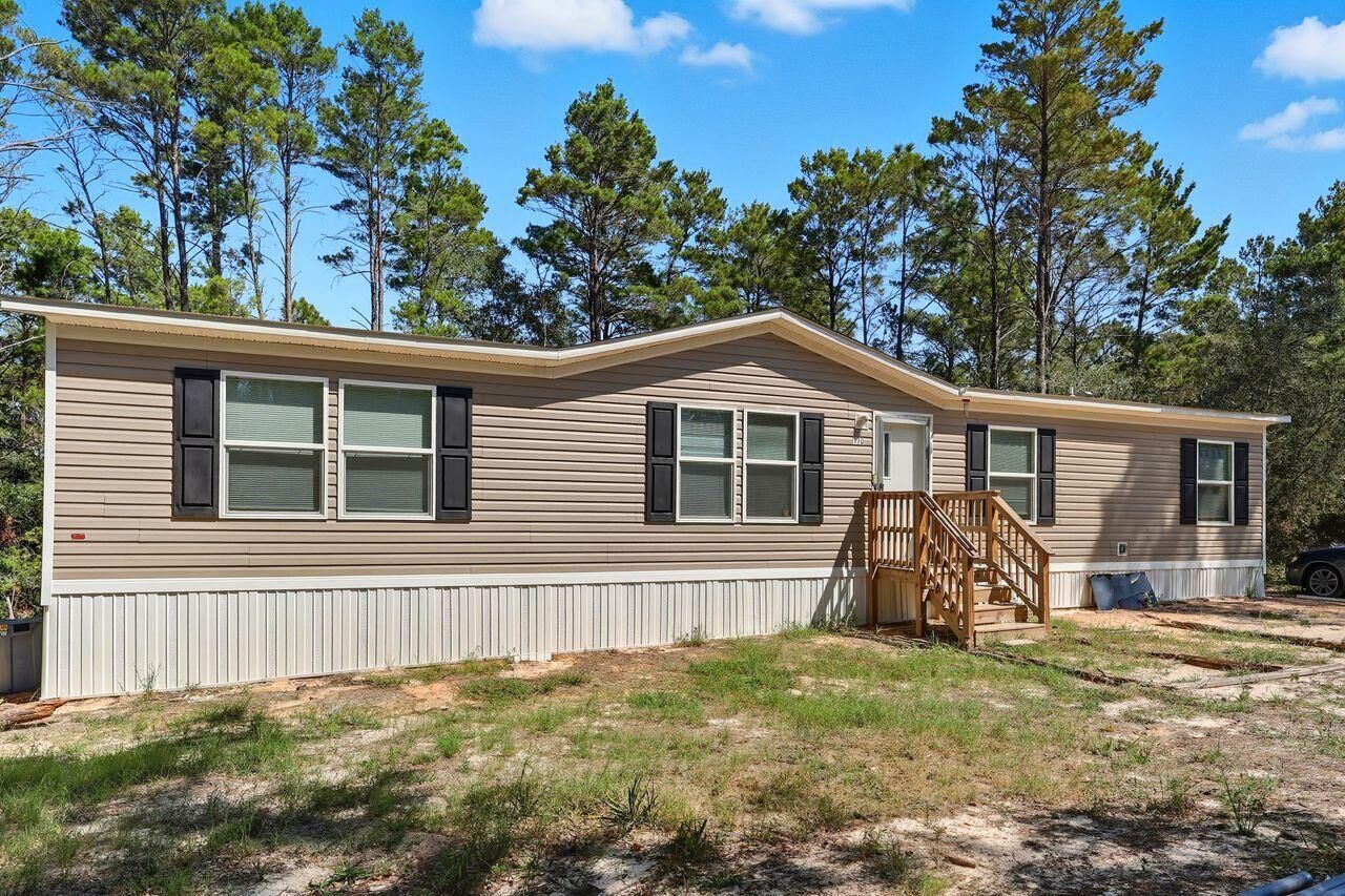 Property Photo:  170 Cowslip Court  FL 32433 