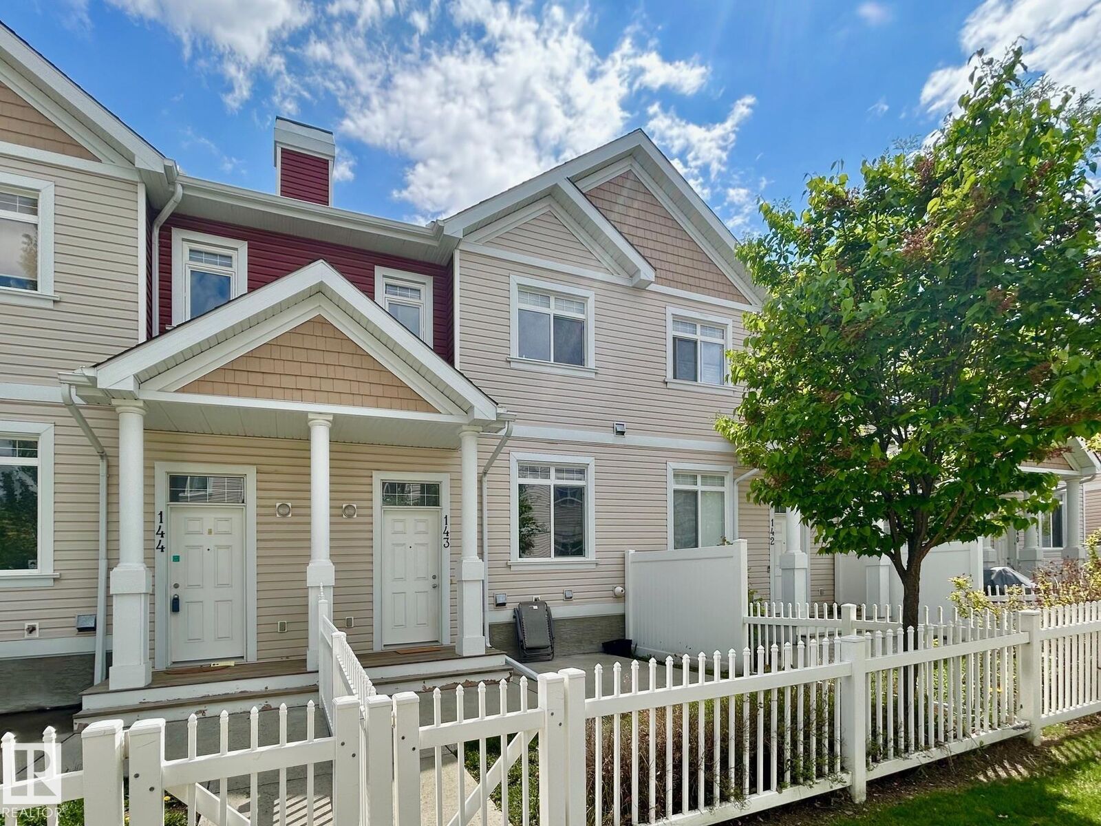 Property Photo: 1804 70 Street SW 143 AB T6X 0H4
