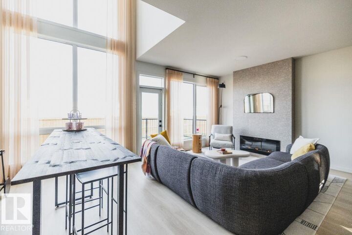 Property Photo:  17326 98A Street NW  AB T5X 0M5 
