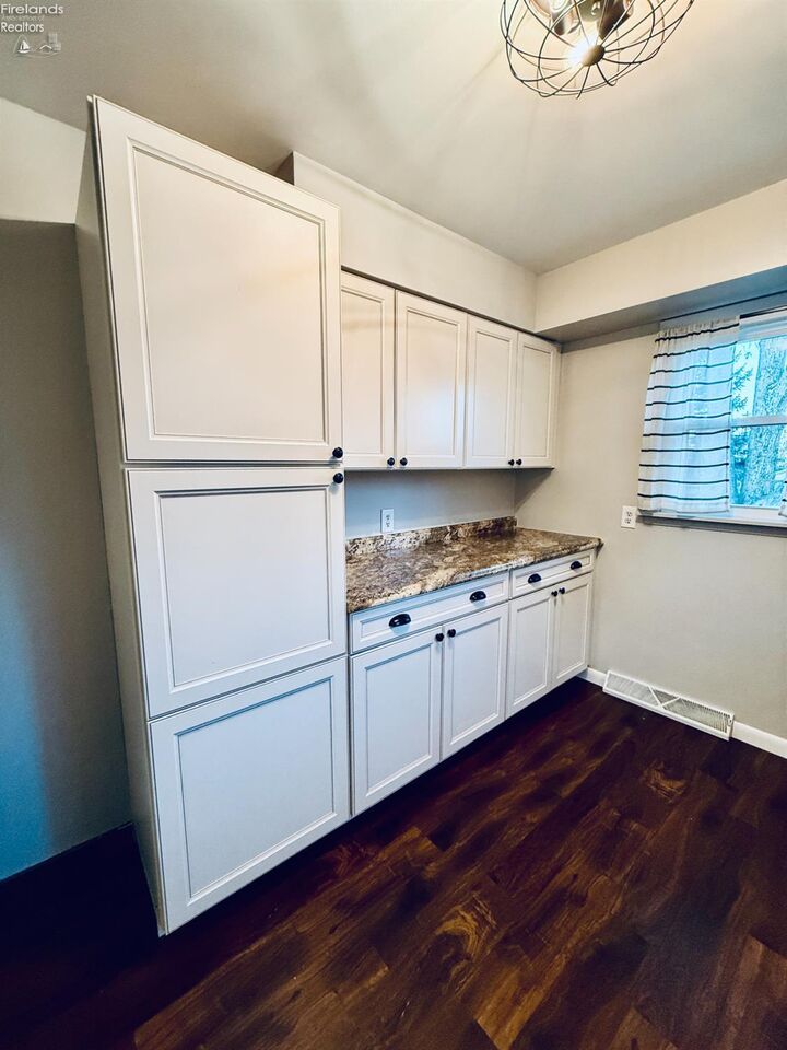 Property Photo:  8399 N County Road 31  OH 44883 