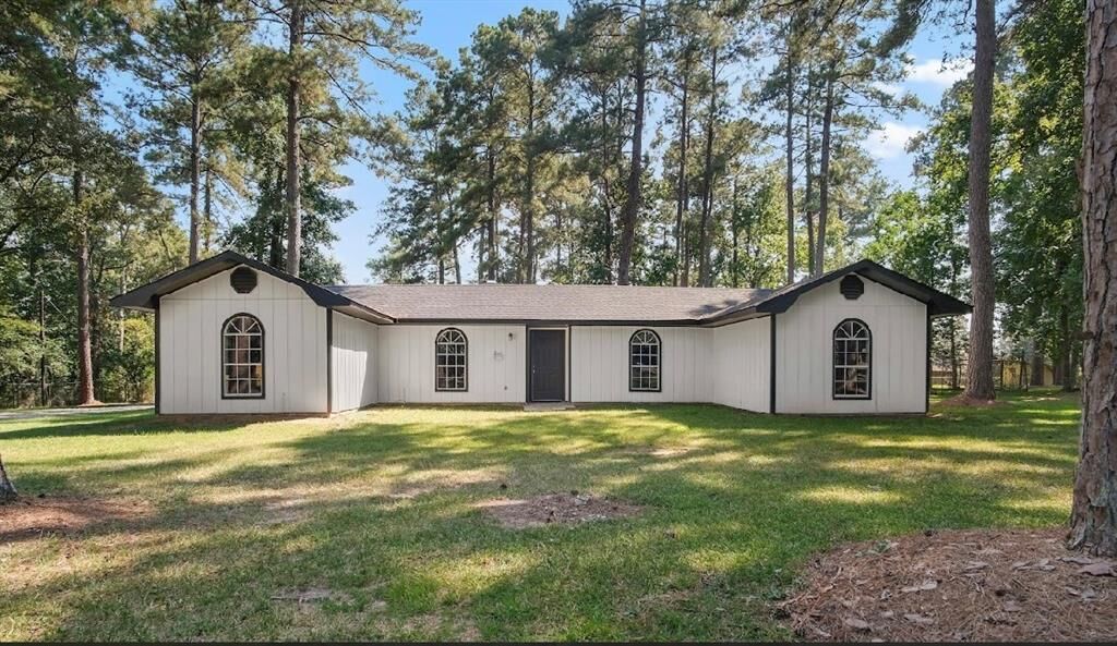 Property Photo:  230 Oakwood Lane  LA 71360 