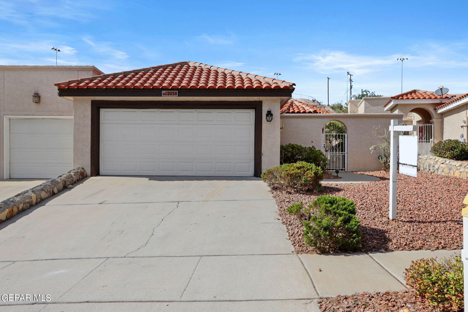 Property Photo:  205 N Alto Mesa Drive B  TX 79912 