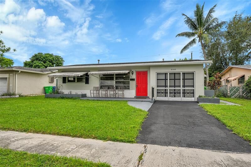 Property Photo: 8360 NW 26th St FL 33322