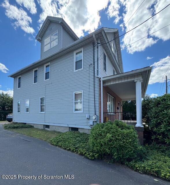 Property Photo:  105 S Main Street  PA 18403 