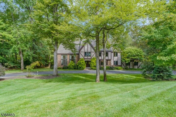 Property Photo: 22 Crown Dr NJ 07059