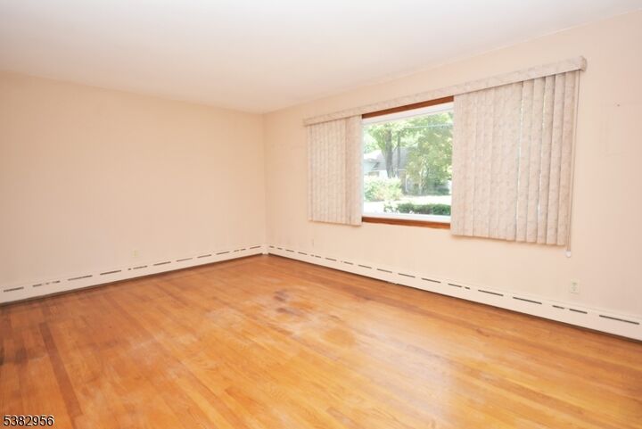 Property Photo:  9 Emma Pl  NJ 08846 