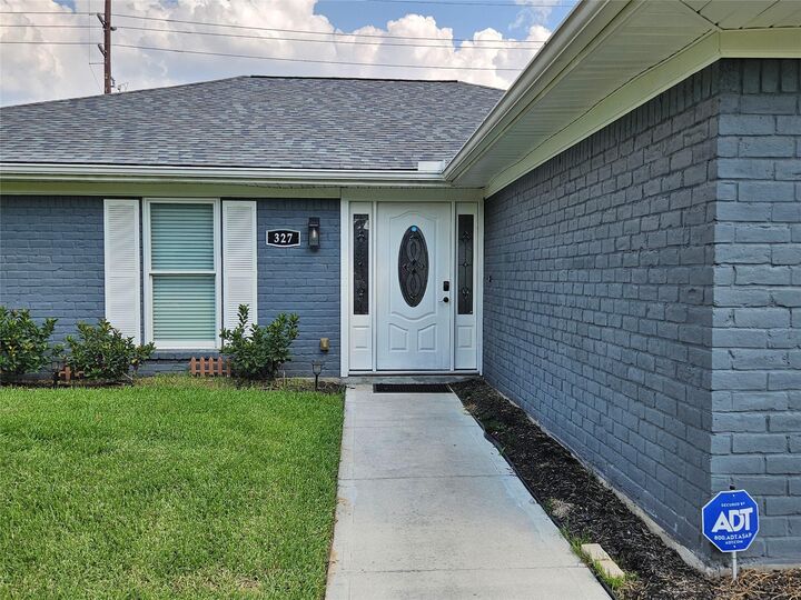 Property Photo:  327 Gentilly Drive  TX 77450
