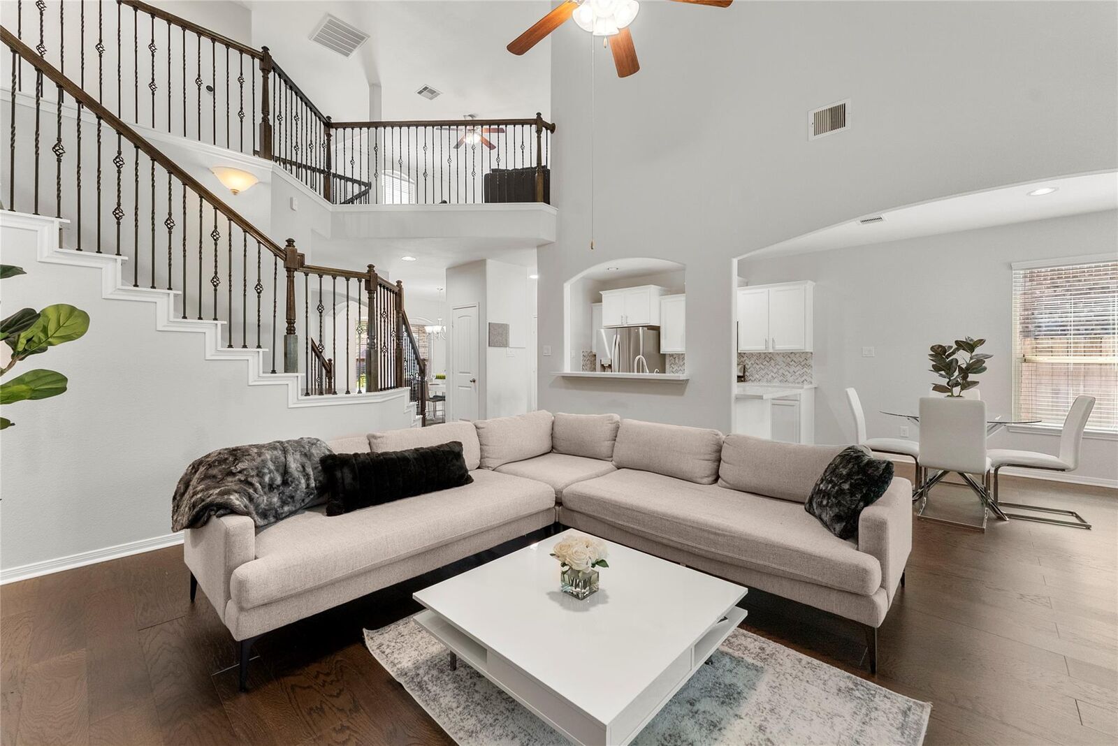 Property Photo:  2434 Garden Falls Drive  TX 77384 