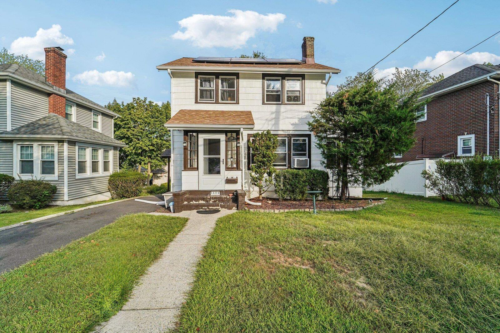 Property Photo: 1485 Gaylord Terrace NJ 07666
