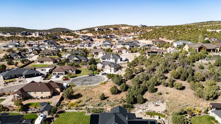 2077 S Talon Circle  Cedar City UT 84720 photo