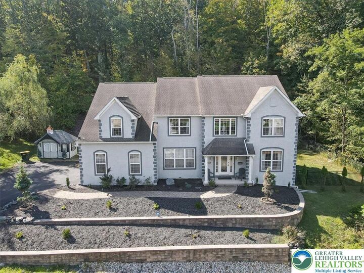 Property Photo:  386 Shawnee Valley Drive  PA 18302 
