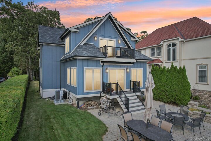Property Photo:  14 Woodlands Terrace  NY 10925 