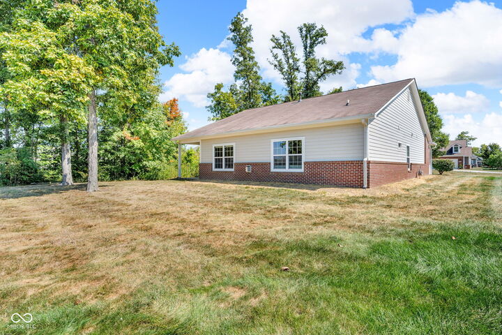 Property Photo: 980 Blossom Court IN 46140