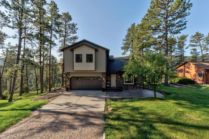 Property Photo: 13165 Morse Place SD 57702