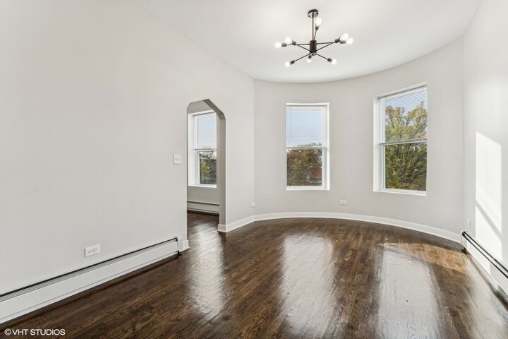 Property Photo:  1754 E 73rd Street 2  IL 60649 