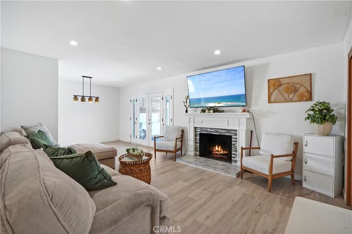 Property Photo:  20854 Runnymede St  CA 91306 