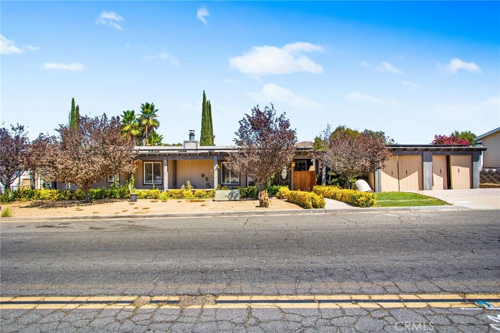 Property Photo:  33386 Harvest Way  CA 92595 