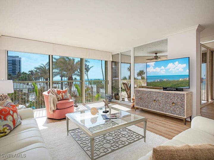 Property Photo:  4051 Gulf Shore Boulevard N 204  FL 34103 