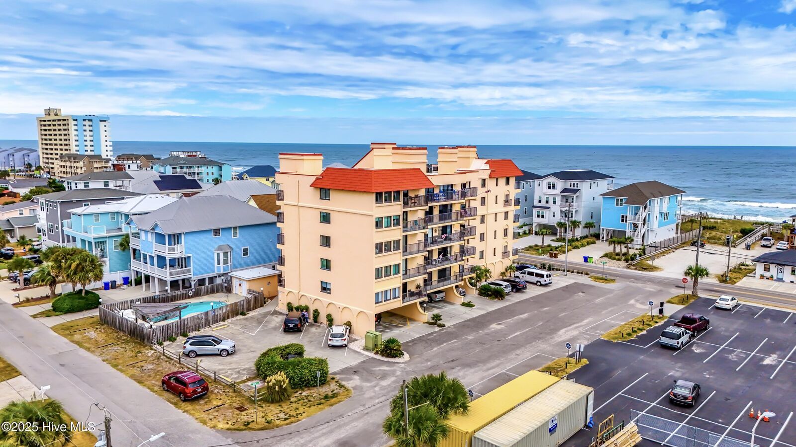 Property Photo: 1518 S Lake Park Boulevard 2E NC 28428
