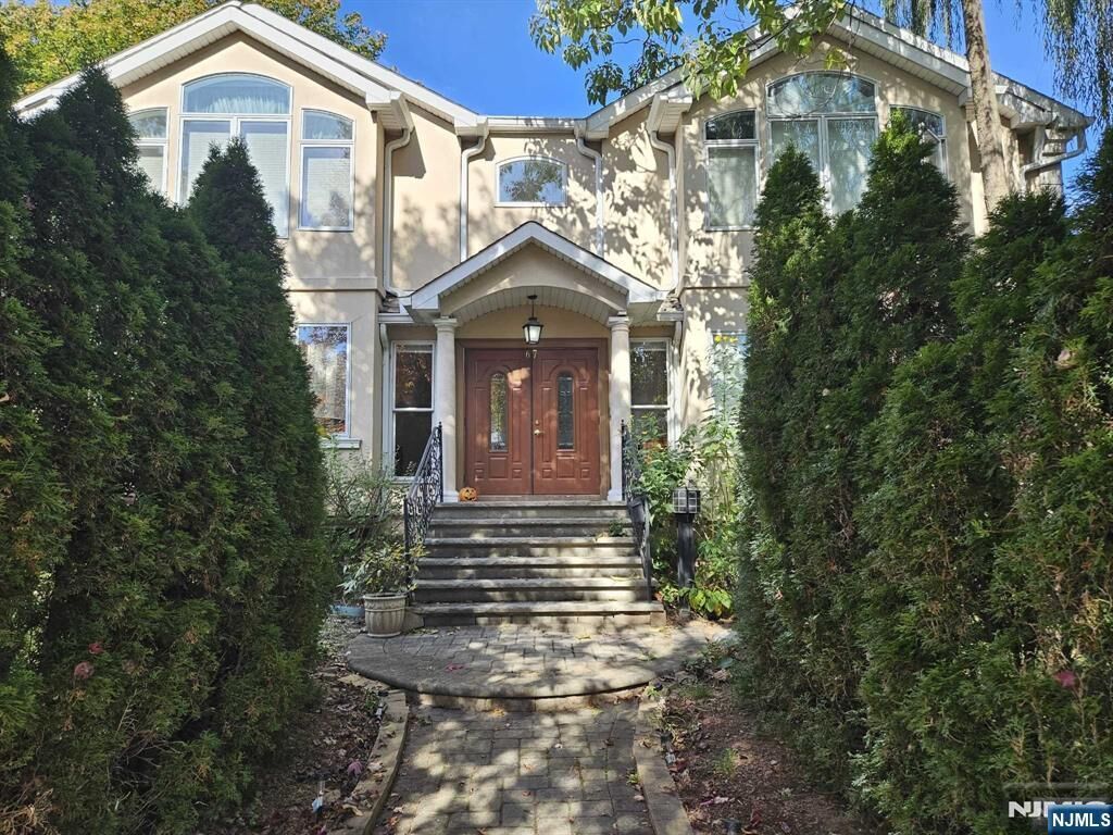 Property Photo:  67 Anderson Avenue  NJ 07621 