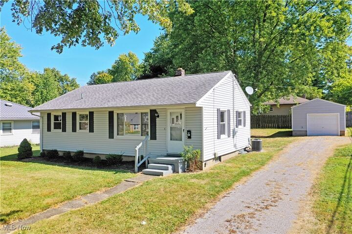 300 N Mecca Street  Cortland OH 44410 photo