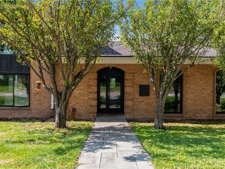 Property Photo:  1855 Spear Street  VT 05403 