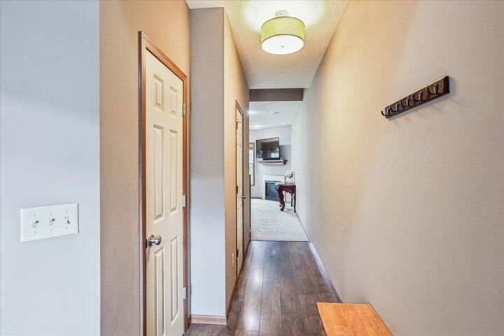 Property Photo:  594 Stonewood Lane  MN 55306 