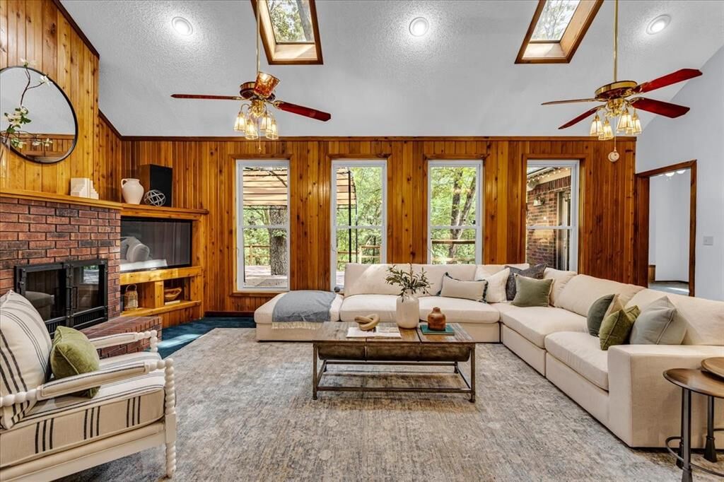 Property Photo: 4359 Weston Creek Court TX 75009