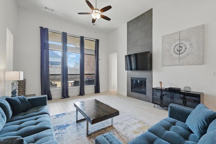 Property Photo: 1820 Climbing Court TX 76226