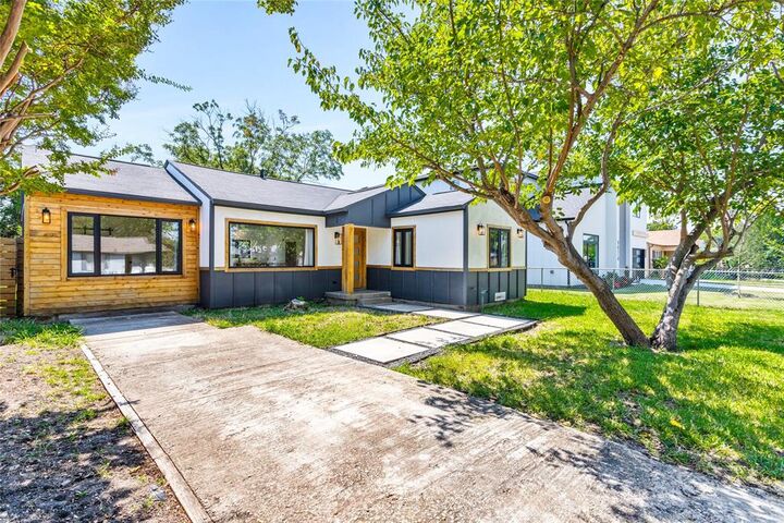 Property Photo: 9978 Witham Street TX 75220