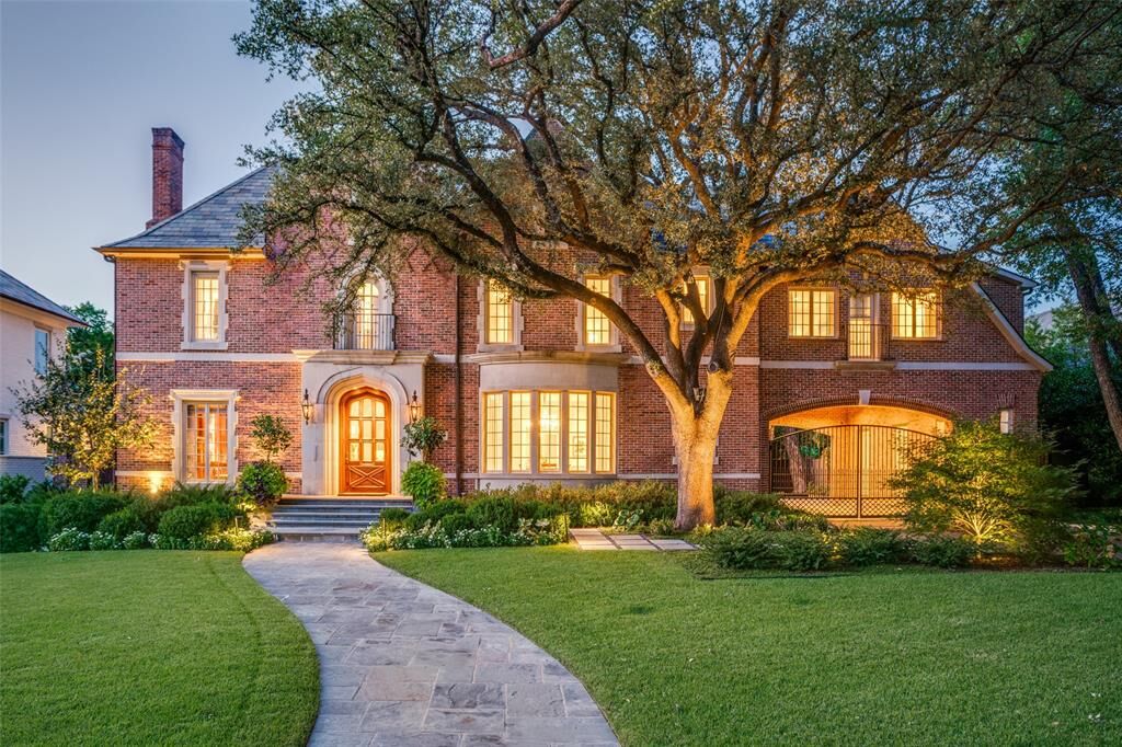 Property Photo:  3820 Potomac Avenue  TX 75205 