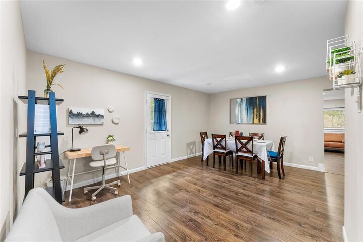 Property Photo:  2426 Cloverdale Street  TX 76010 