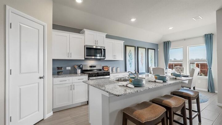 Property Photo:  9405 Mint Hill Drive  TX 76108 
