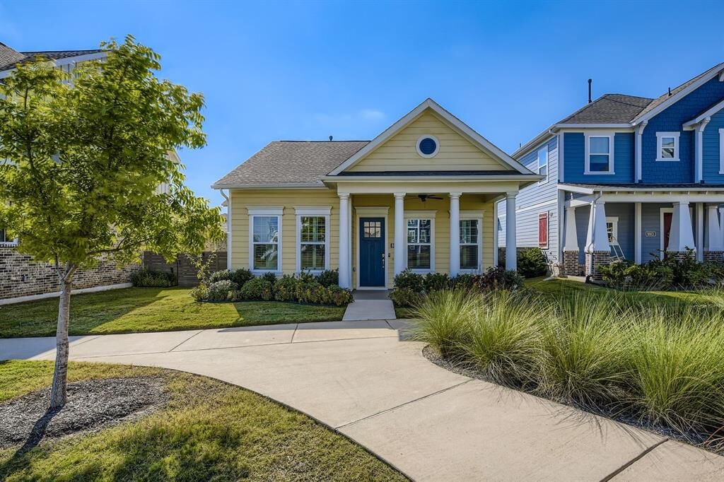 Property Photo:  8809 Redding Street  TX 76180 