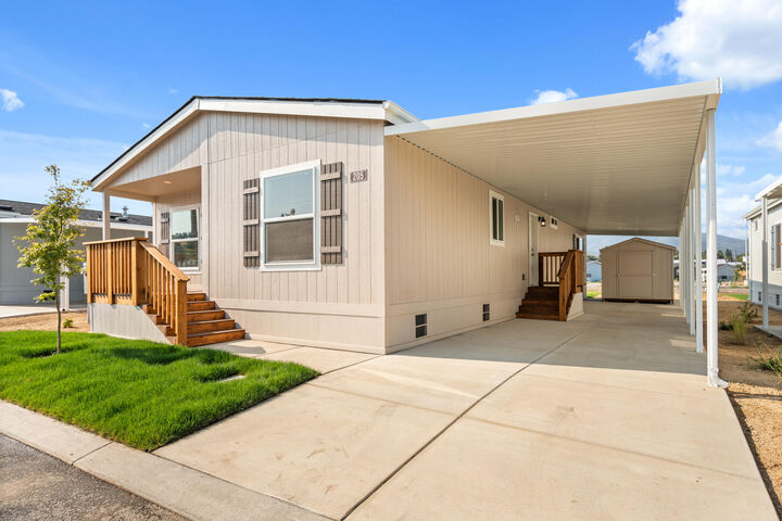 Property Photo:  300 Luman Road 205  OR 97535 