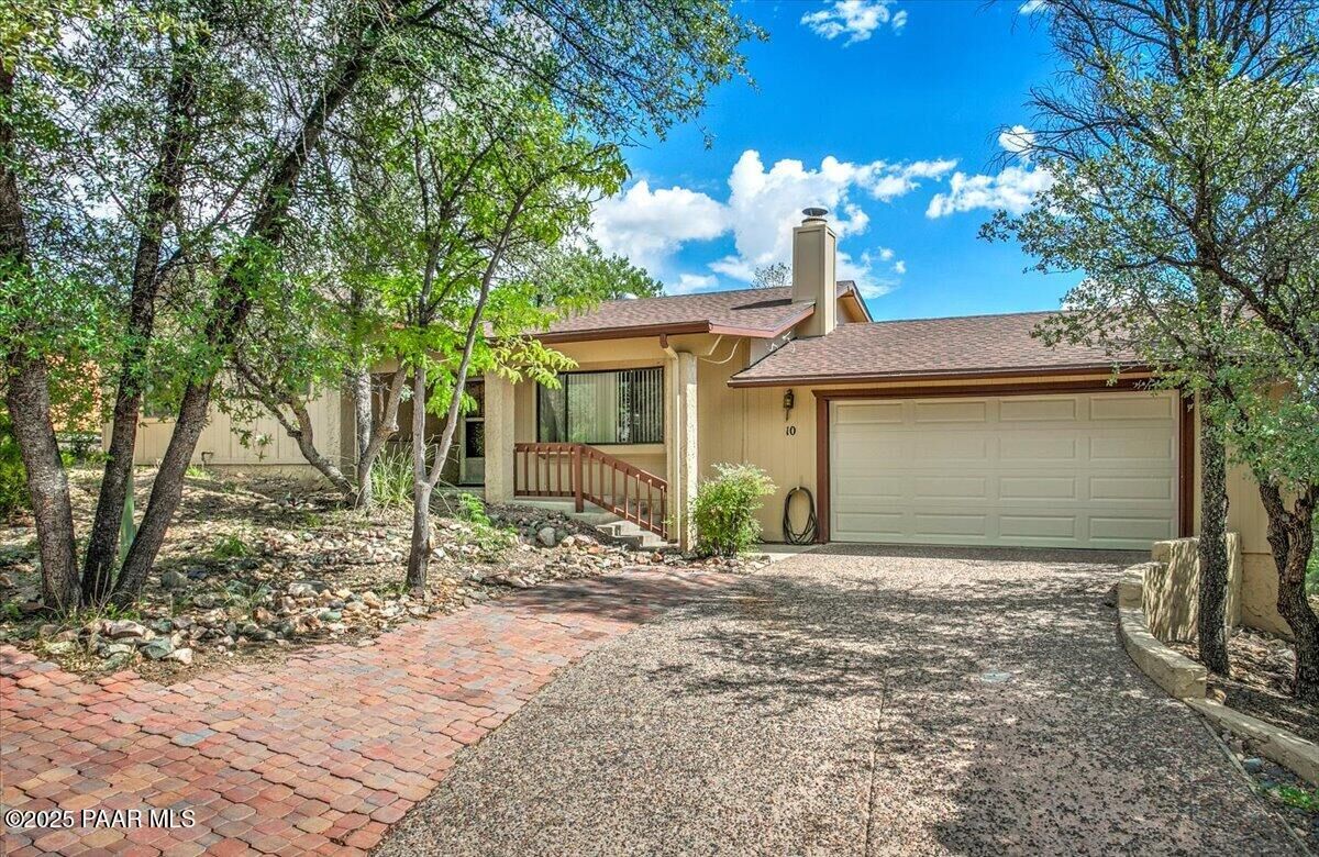 Property Photo:  10 Shadow Vista Street  AZ 86305