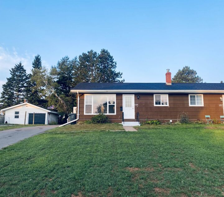 135 Heather Avenue  Charlottetown PE C1A 6Z3 photo