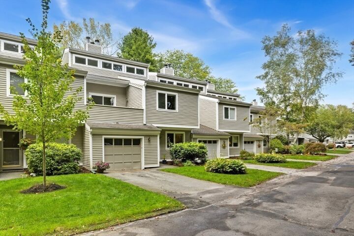 402 Pine Brook Drive 402  Peabody MA 01960 photo